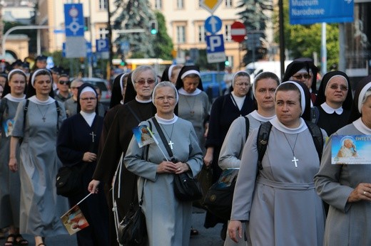 ​Dziękczynna procesja w Święto Dziękczynienia