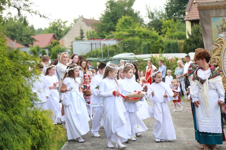 Poświęcenie plebanii i odpust w Grabnie