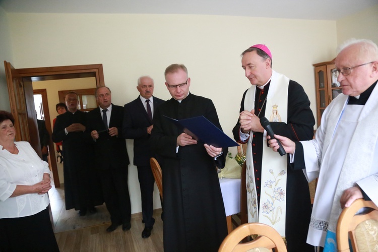 Poświęcenie plebanii i odpust w Grabnie