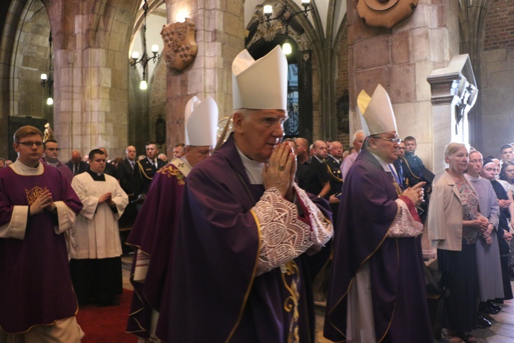 Uroczystości pogrzebowe śp. ks. inf. Adama Drwięgi