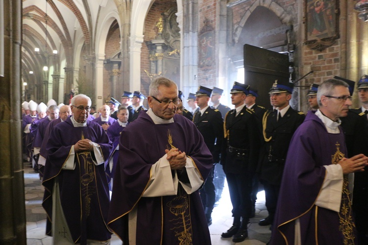 Uroczystości pogrzebowe śp. ks. inf. Adama Drwięgi