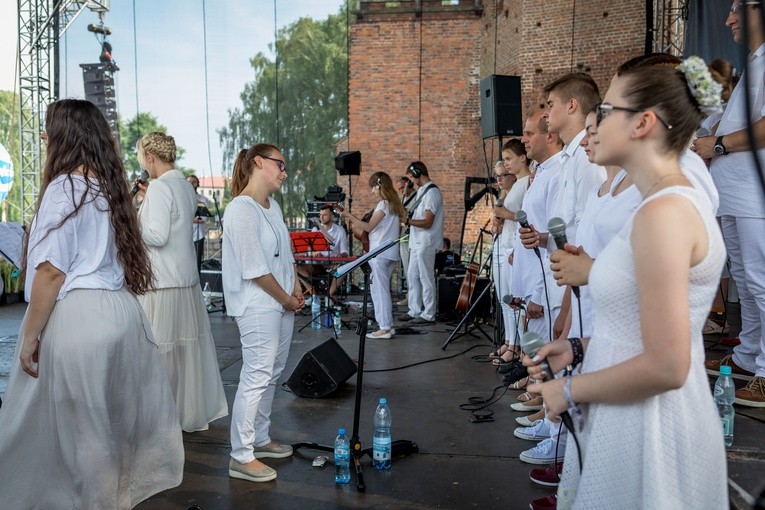 Koncert uwielbienia w Rawie Mazowieckiej