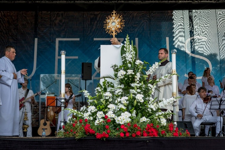 Koncert uwielbienia w Rawie Mazowieckiej