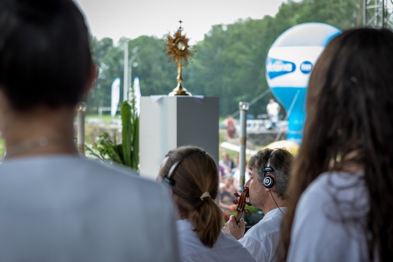 Koncert uwielbienia w Rawie Mazowieckiej