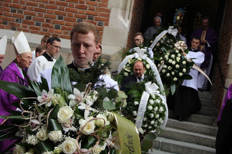 Pożegnanie śp. ks. P.M. Gajdy w tarnowskiej katedrze