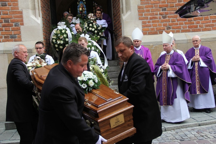 Pożegnanie śp. ks. P.M. Gajdy w tarnowskiej katedrze