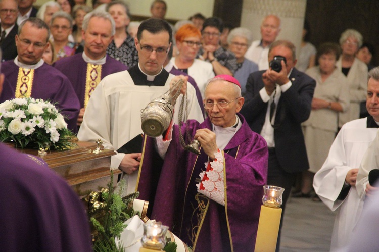 Pożegnanie śp. ks. P.M. Gajdy w tarnowskiej katedrze