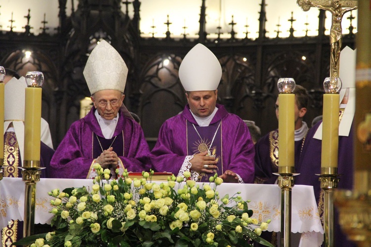 Pożegnanie śp. ks. P.M. Gajdy w tarnowskiej katedrze