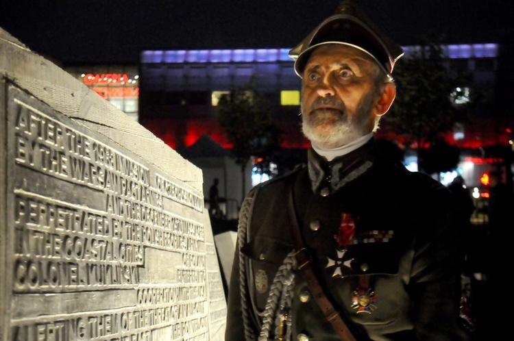 Odsłonięcie pomnika gen. Ryszarda Kuklińskiego