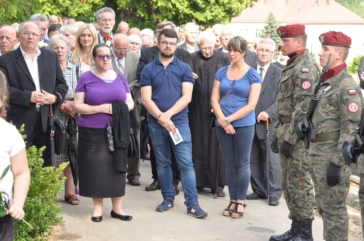 Pogrzeb ks. Gajdy w Porąbce Uszewskiej