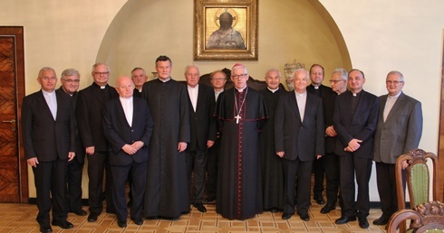 14 proboszczów odchodzi na emeryturę