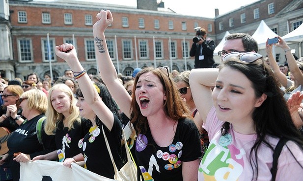 Zwycięstwo zwolenników aborcji w irlandzkim referendum było wyraźniejsze, niż się spodziewano.