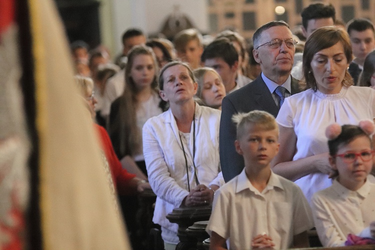 Te Deum za sześć dekad