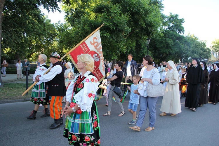 Zakończenie oktawy Bożego Ciała w Łowiczu