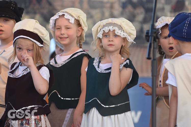 Gryfiada na rozpoczęcie obchodów 650. rocznicy śmierci Bolka II Małego