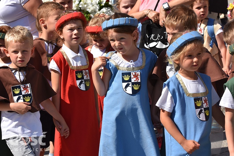 Gryfiada na rozpoczęcie obchodów 650. rocznicy śmierci Bolka II Małego