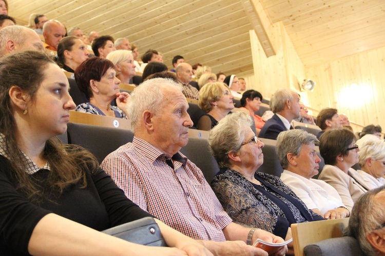 Zakończenie semestru UNSJPII w Krużlowej