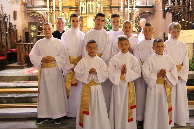 Błogosławieństwo lektorów w Szczurowej