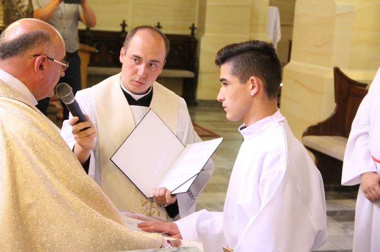 Błogosławieństwo lektorów w Szczurowej