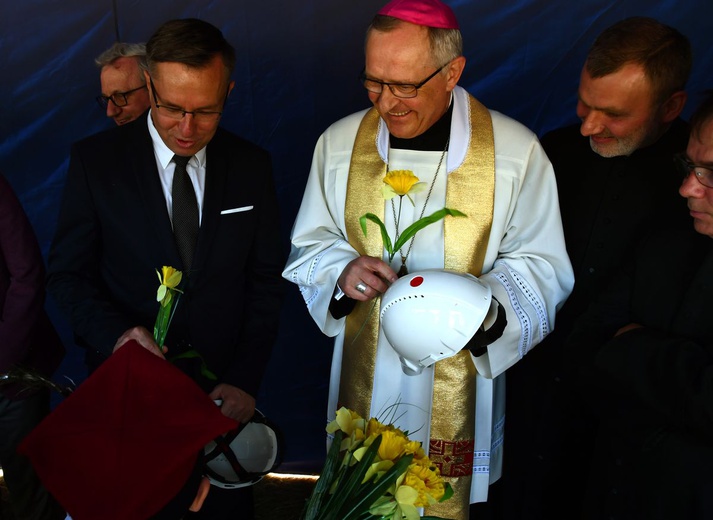 Rozpoczęcie budowy hospicjum w Pile