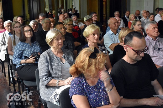 Otwarcie wystawy poświęconej Biblii Leopolity