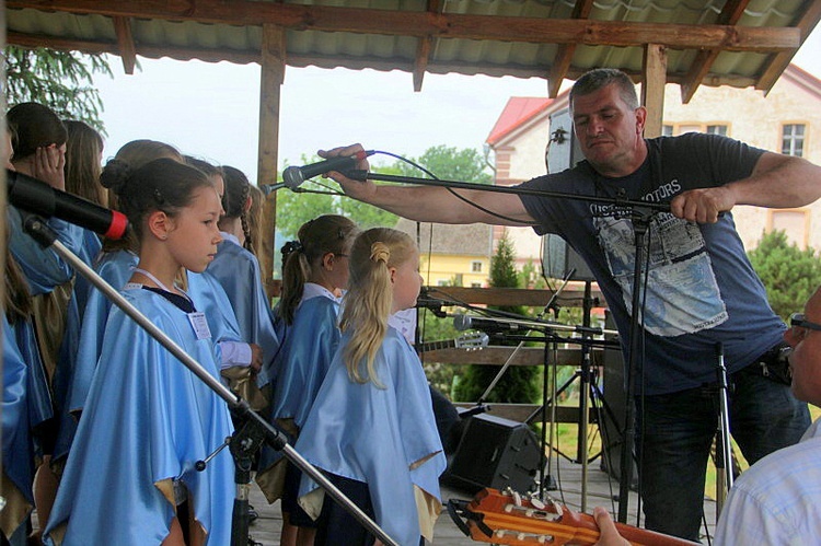 VII Festiwal Piosenki Religijnej "Któż jak Bóg"