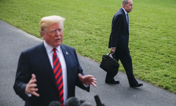 Doradca Trumpa ostro krytykuje premiera Kanady