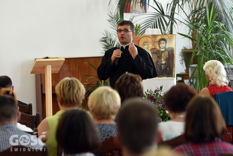 "Szkoła życia w obfitości"
