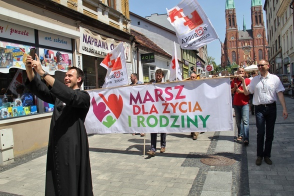 Już 9 czerwca Marsze dla Życia i Rodziny