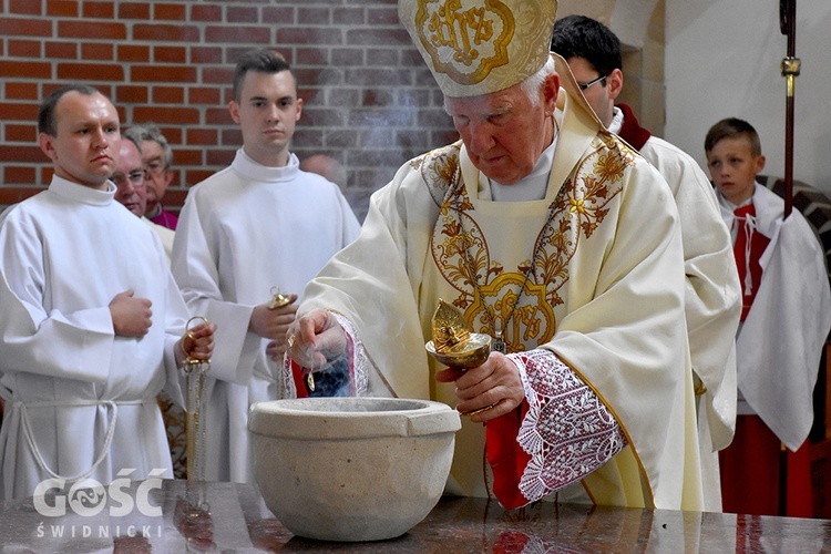 Konsekracja kościoła pw. Świętej Rodziny w Wałbrzychu