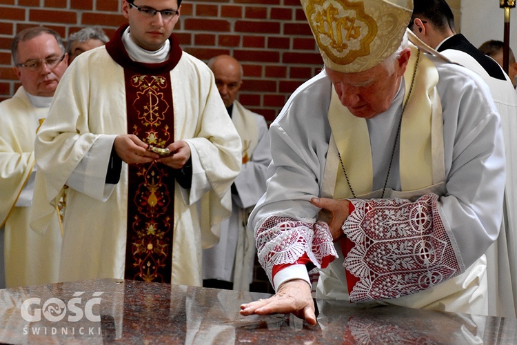 Konsekracja kościoła pw. Świętej Rodziny w Wałbrzychu