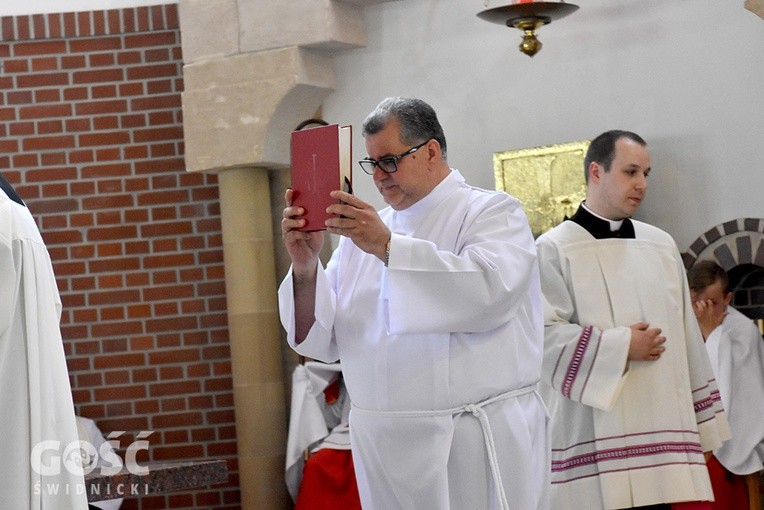 Konsekracja kościoła pw. Świętej Rodziny w Wałbrzychu