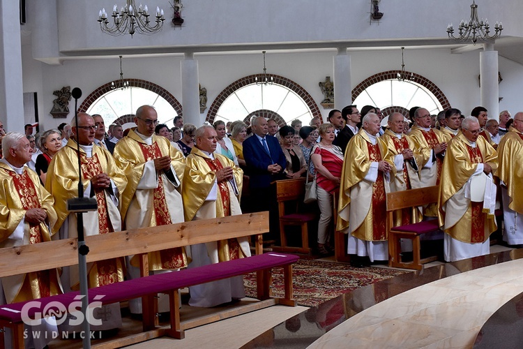 Konsekracja kościoła pw. Świętej Rodziny w Wałbrzychu