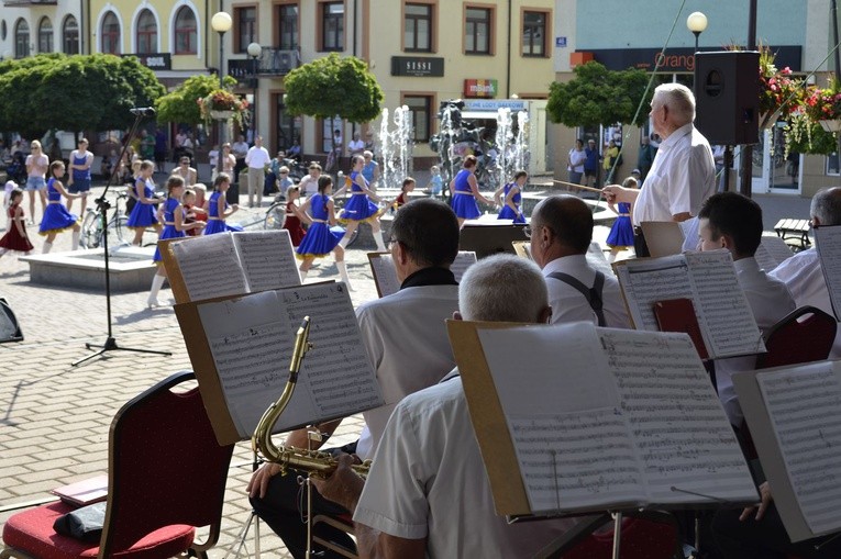 Popołudnie w rytmie marszów