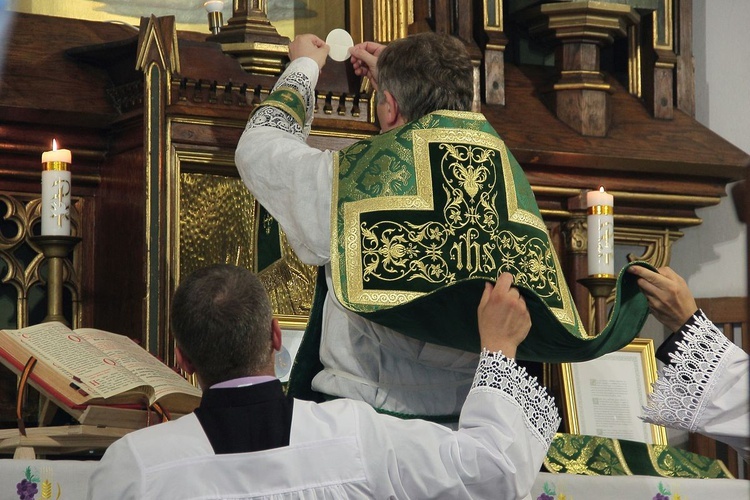 Jubileusz powrotu do diecezji Mszy św. w klasycznym rycie rzymskim 