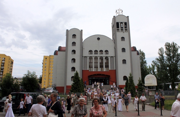 Poświęcenie kościoła w Bytomiu Szombierkach 