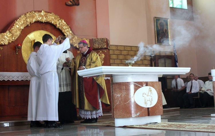 Poświęcenie kościoła w Bytomiu Szombierkach 