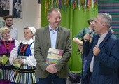 Robert Telus i Rafał Kądziela (z prawej) na Festiwalu "Opoczno Stolicą Oberka"