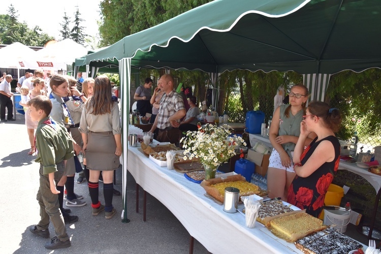 Piknik patriotyczny w Dziektarzewie. Cz. 1