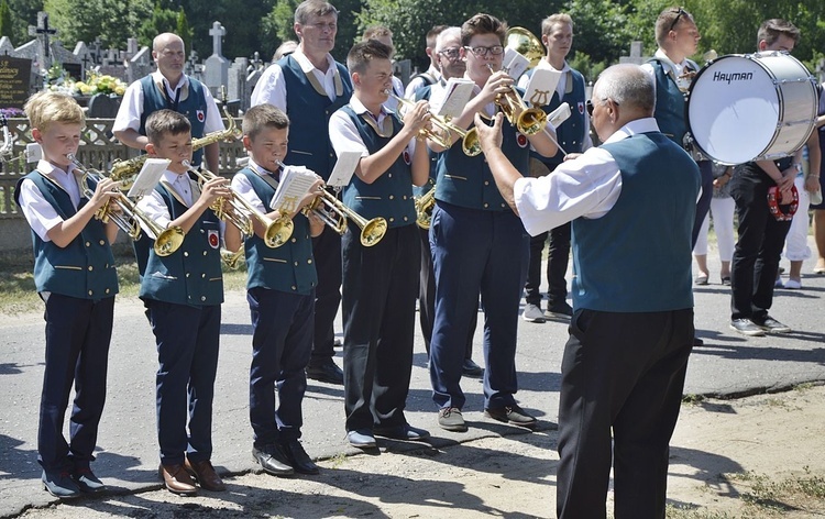 Piknik patriotyczny w Dziektarzewie. Cz. 2