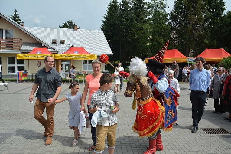 Moc atrakcji w papieskiej parafii