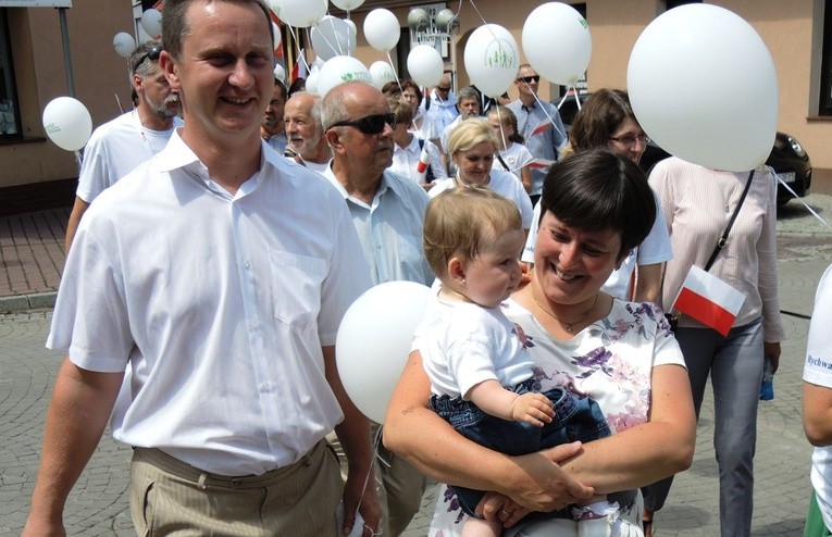 Na trasie Marszu dla Życia i Rodziny w Żywcu