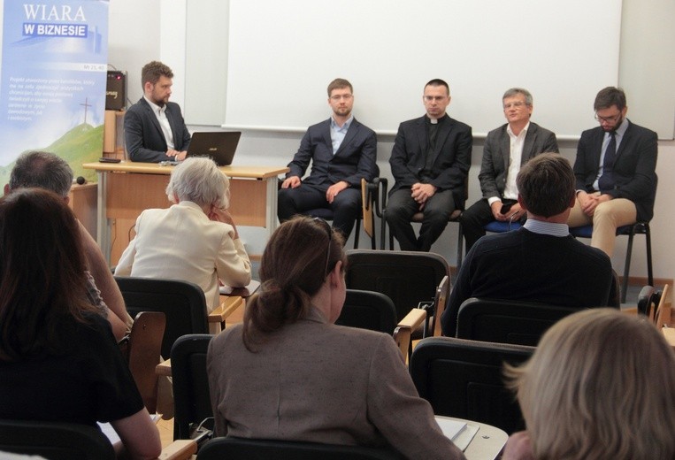 W konferencji "Katolicka Rewolucja w Biznesie II" uczestniczyło kilkudziesięciu przedsiębiorców