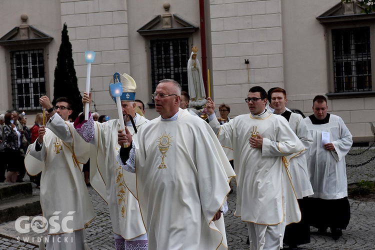 Nabożeństwo fatimskie w świdnickiej katedrze