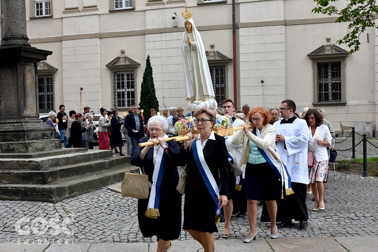 Nabożeństwo fatimskie w świdnickiej katedrze