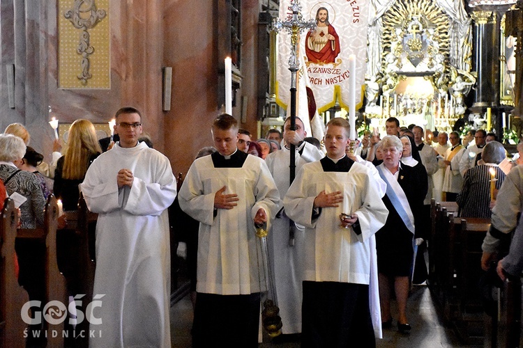 Nabożeństwo fatimskie w świdnickiej katedrze