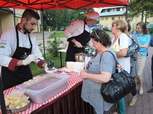 TAK na serio - gotowanie z Remigiuszem Rączką