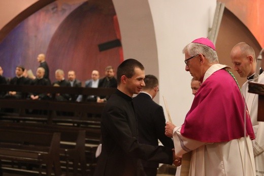 Nowe dekrety wikariuszowskie