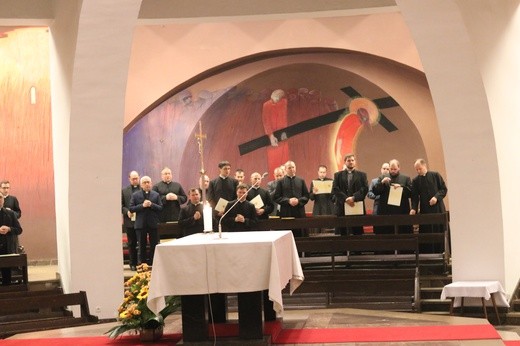 Nowe dekrety wikariuszowskie