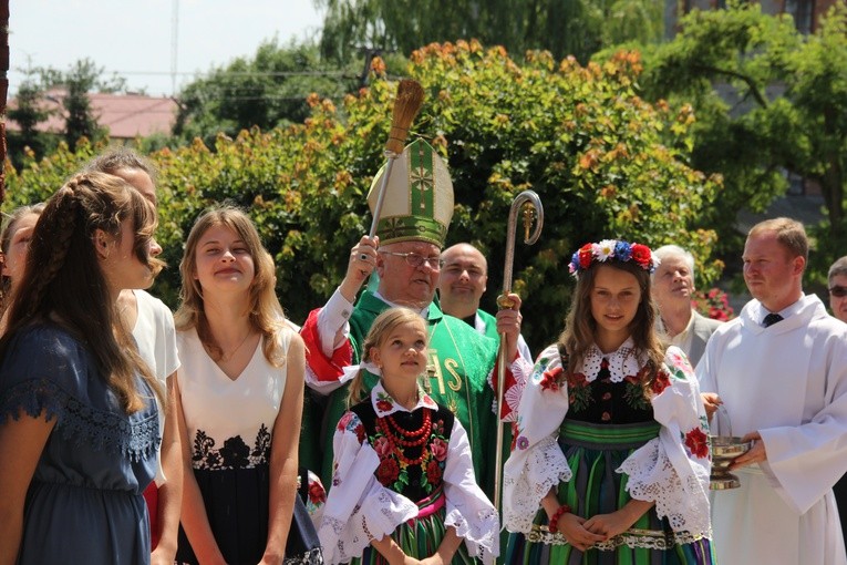 Poświęcenie zegara w Bąkowie Górnym